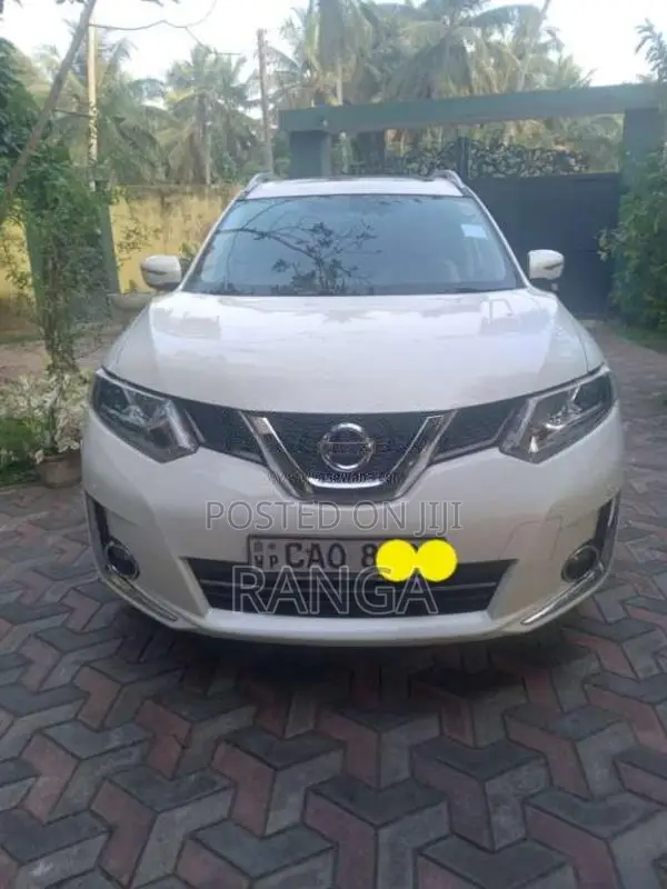 Nissan X-trail 2015 SUV (Used)