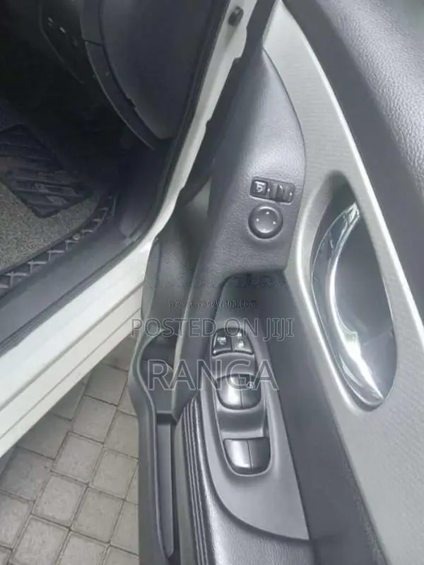 Nissan X-trail 2015 SUV (Used)
