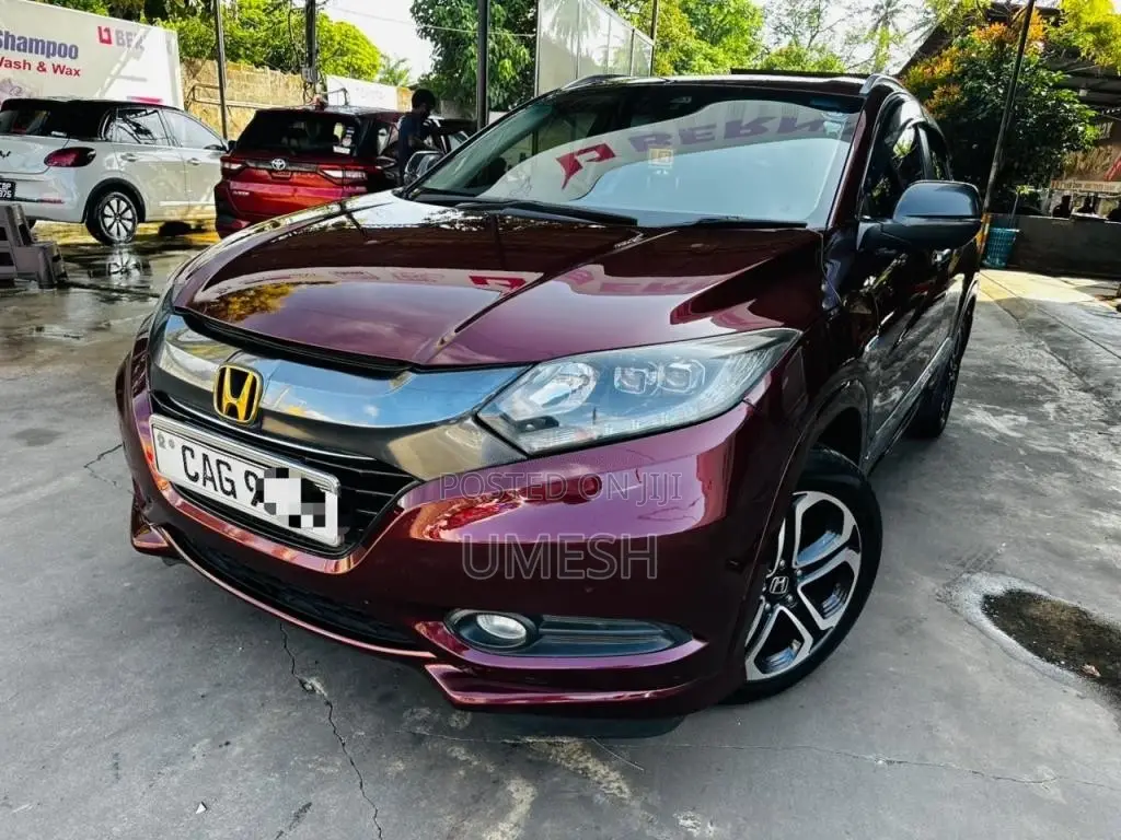 Honda Vezel 2014 SUV (Used)