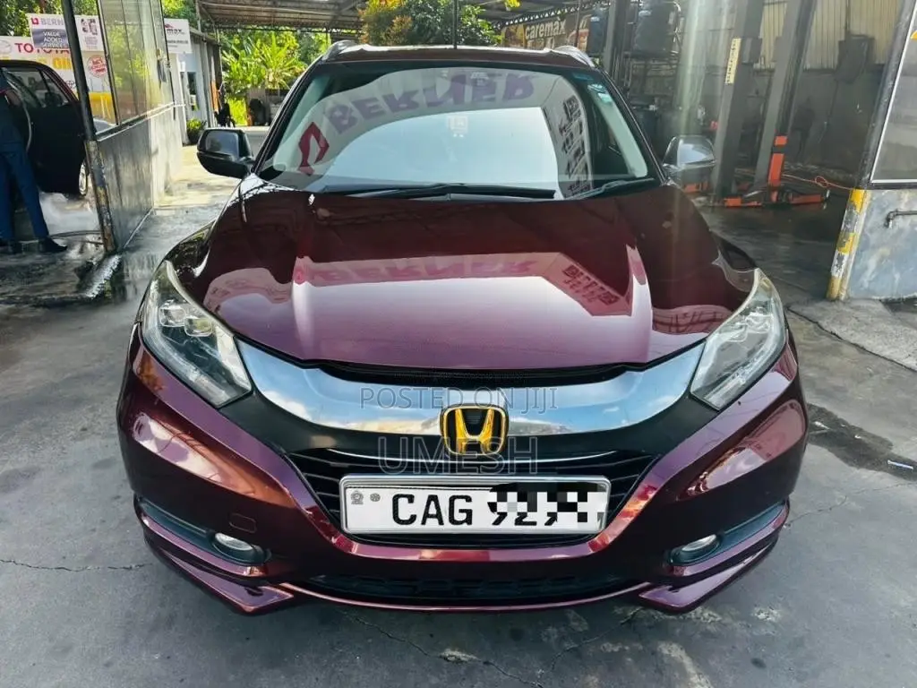 Honda Vezel 2014 SUV (Used)