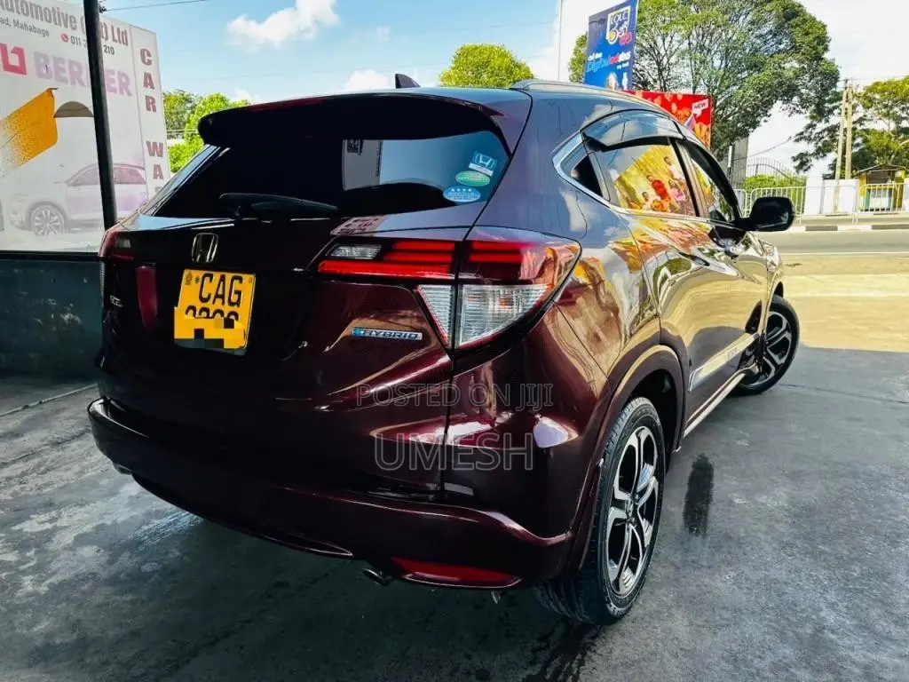 Honda Vezel 2014 SUV (Used)