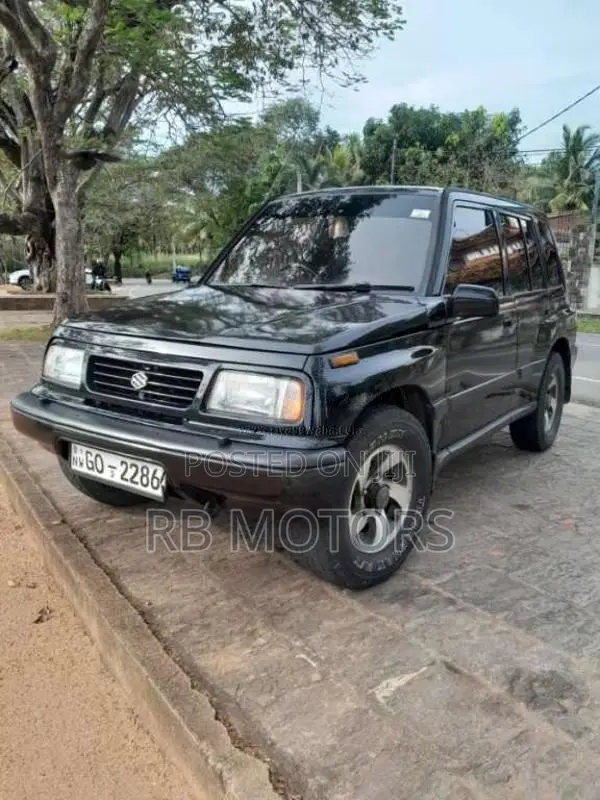 Suzuki Grand Vitara 2000 SUV (Used)