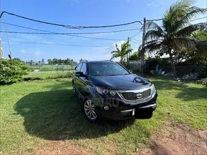 Kia Sorento 2011 SUV (Used)