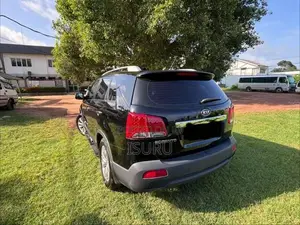 Kia Sorento 2011 SUV (Used)