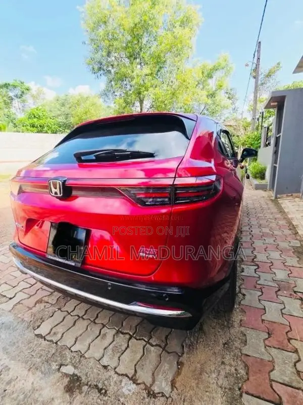 Honda Vezel RS Premium 2025 SUV (Used)