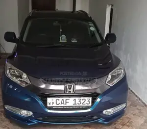 Honda Vezel Z Grade Orange 2015 SUV (Used)