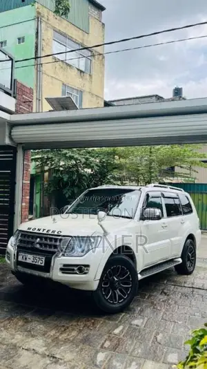 Mitsubishi Montero Canter Spare Wheel 2013 SUV (Used)