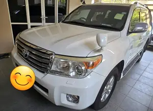Toyota Land Cruiser 2013 SUV (Used)