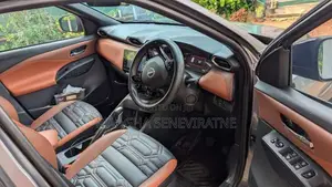 Nissan Magnite Tekna Plus CVT 2025 SUV (Used)