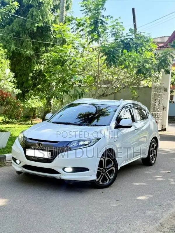 Honda Vezel 2015 SUV (Used)