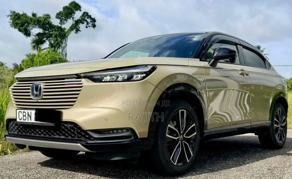 Honda Vezel 2023 SUV (Used)