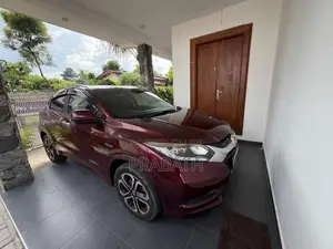 Honda Vezel 2015 SUV (Used)