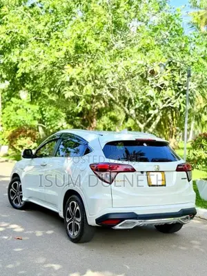Honda Vezel 2015 SUV (Used)