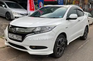 Honda Vezel 2014 SUV (Used)