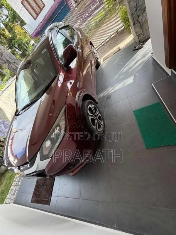 Honda Vezel 2015 SUV (Used)