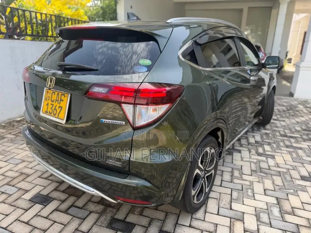 Honda Vezel Z Orange 2014 SUV (Used)