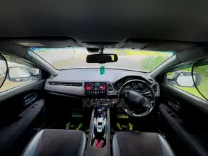 Honda Vezel 2018 SUV (Used)