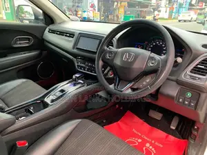Honda Vezel 2014 SUV (Used)