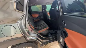 Nissan Magnite Tekna Plus CVT 2025 SUV (Used)