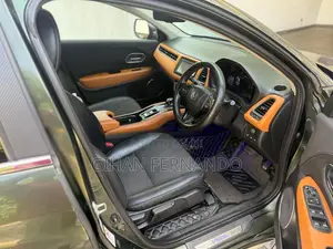 Honda Vezel Z Orange 2014 SUV (Used)