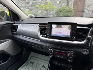 Kia Stonic UK 2019 SUV (Used)