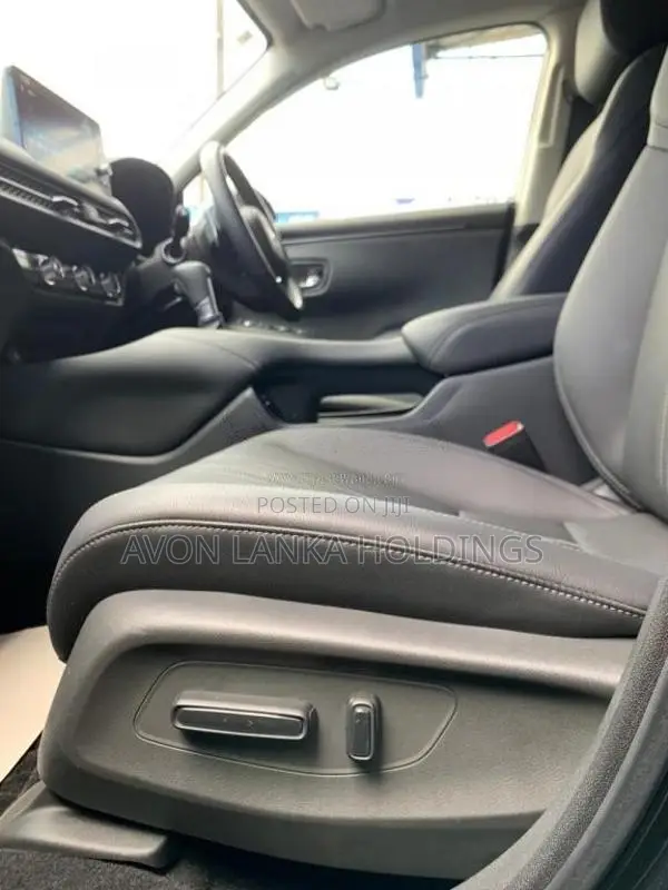 Honda ZRV Premium 2023 SUV (Used)