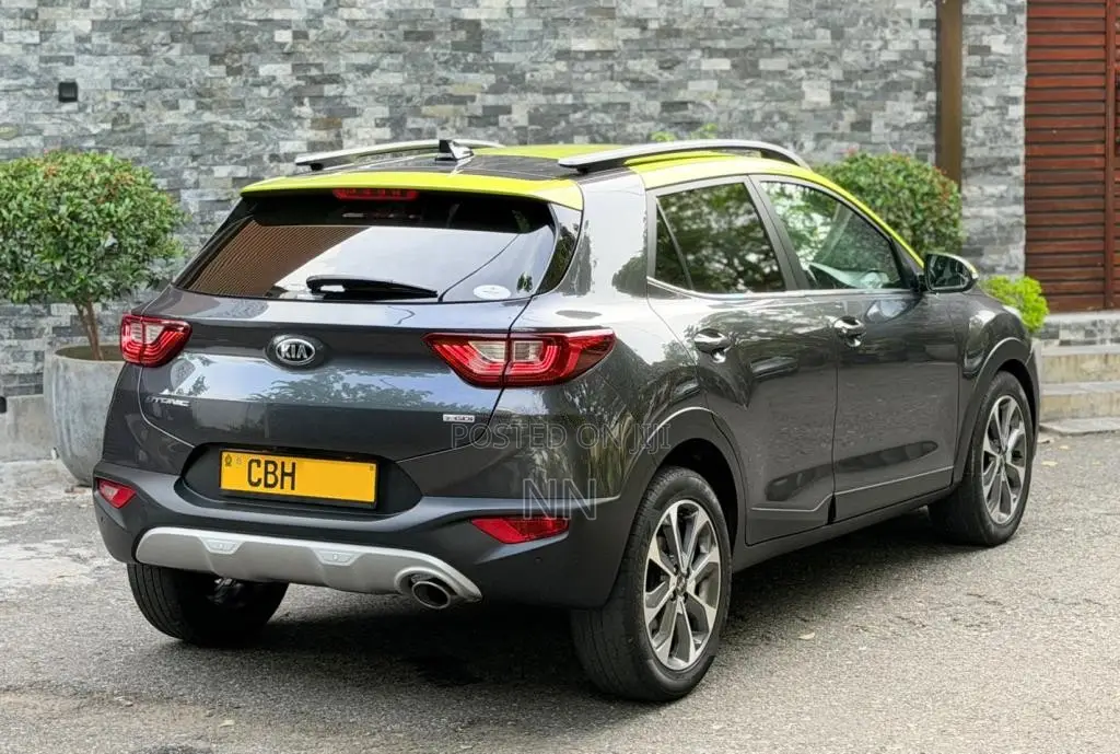 Kia Stonic UK 2019 SUV (Used)