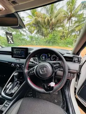 Honda Vezel 2024 SUV (Used)