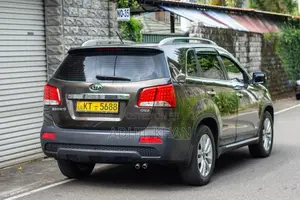 Kia Sorento 1-12 2012 SUV (Used)