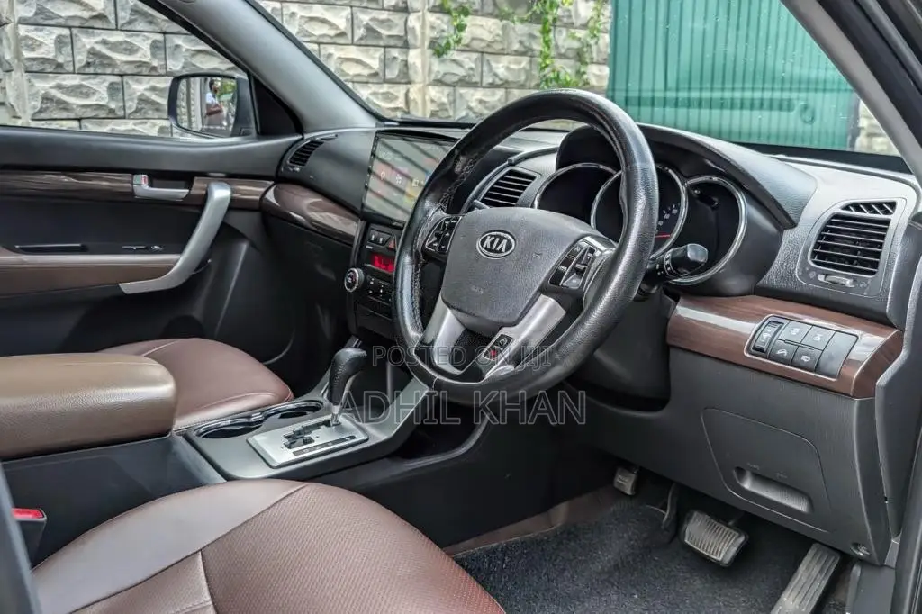 Kia Sorento 1-12 2012 SUV (Used)