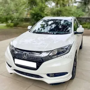 Honda Vezel 2016 SUV (Used)