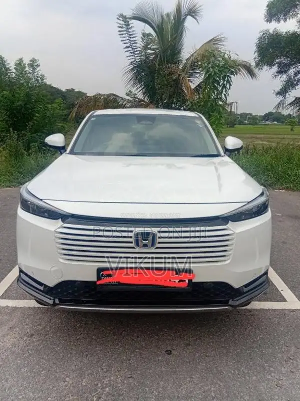 Honda Vezel 2025 SUV (Used)