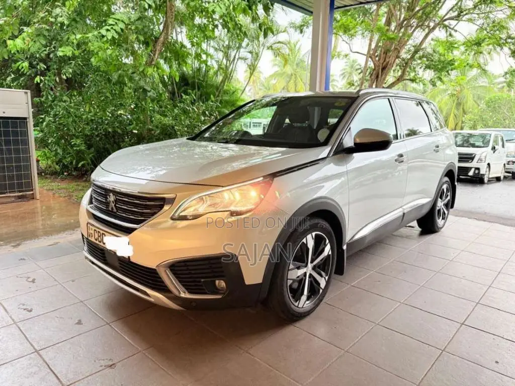 Peugeot 5008 2018 SUV (Used)