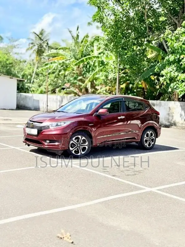 Honda Vezel 2014 SUV (Used)
