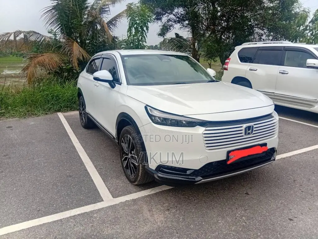Honda Vezel 2025 SUV (Used)
