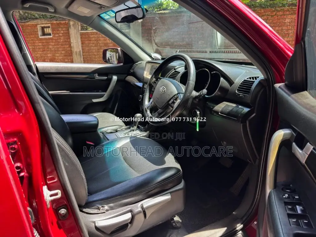 Kia Sorento 2011 SUV (Used)