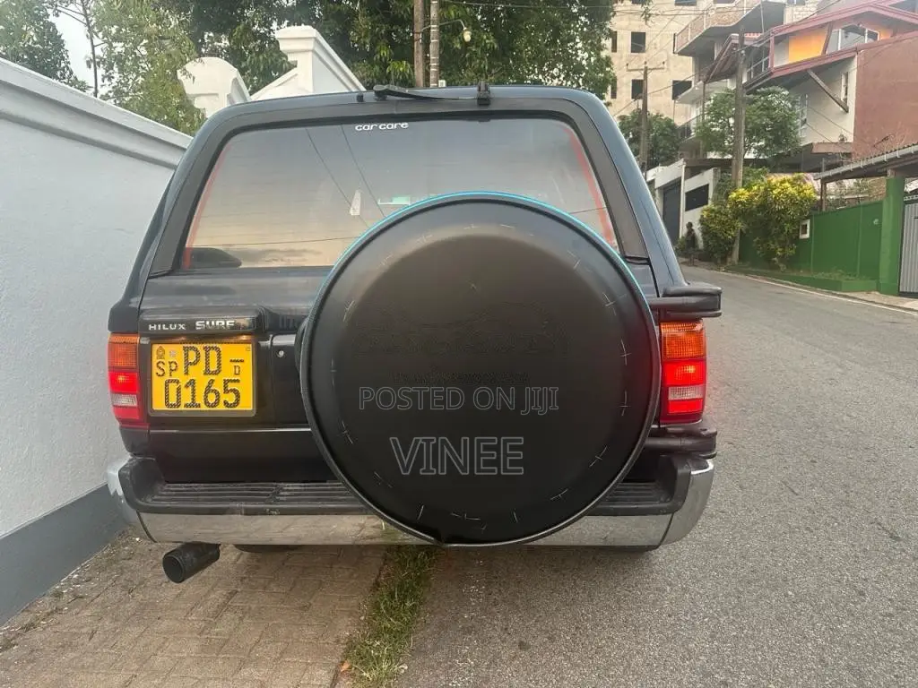 Toyota Surf 2008 SUV (Used)