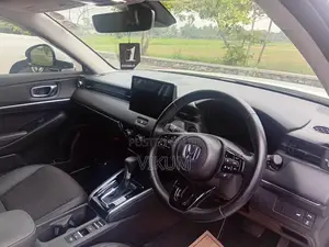 Honda Vezel 2025 SUV (Used)