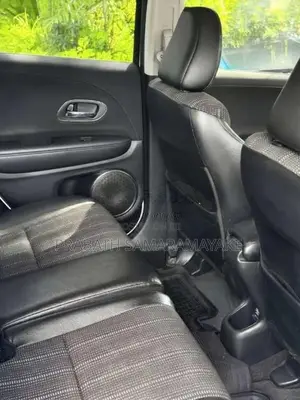 Honda Vezel 2016 SUV (Used)