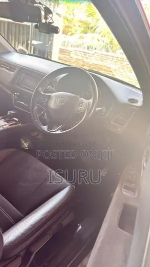 Honda Vezel RS 2017 SUV (Used)