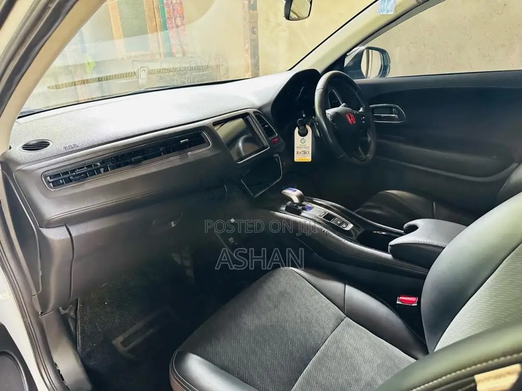Honda Vezel 2013 SUV (Used)