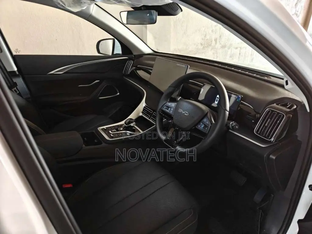 BYD Sealion 5 2025 SUV (Used)