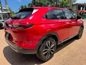 Honda Vezel Z Premium 10sp 2025 SUV (Used)