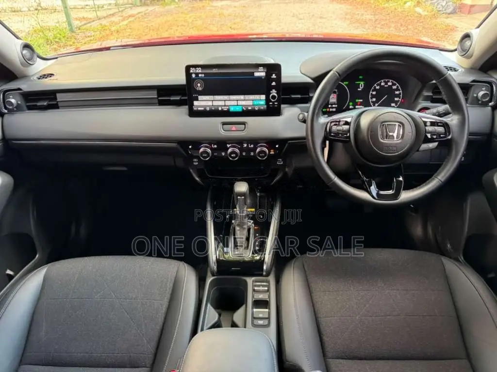 Honda Vezel Z Premium 10sp 2025 SUV (Used)
