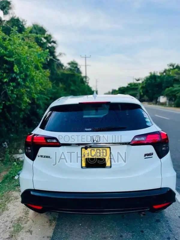 Honda Vezel RS LED 2018 SUV (Used)