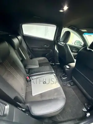 Honda Vezel RS LED 2018 SUV (Used)