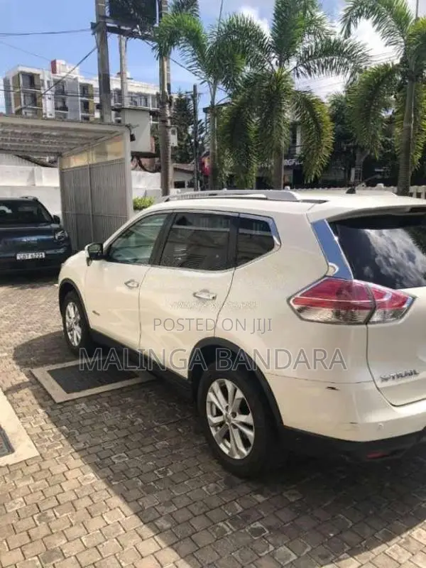 Nissan X-Trail 2015 SUV (Used)