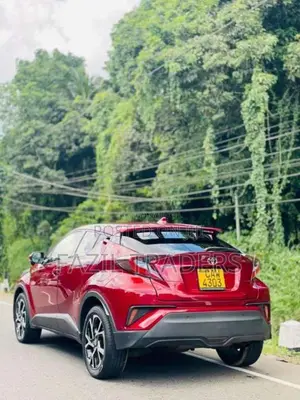 Toyota CHR 2017 SUV (Used)