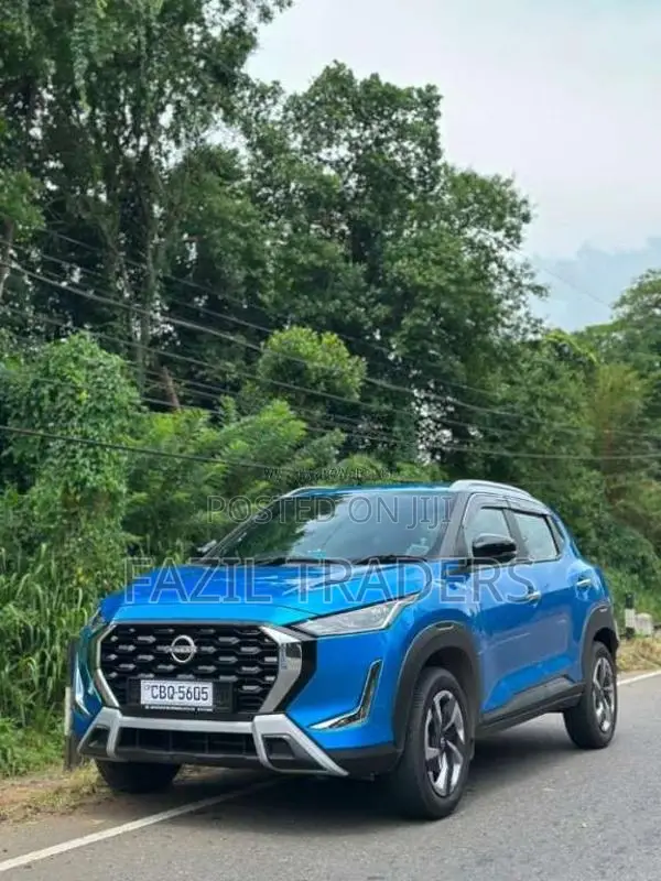 Nissan Magnite 2025 SUV (Used)