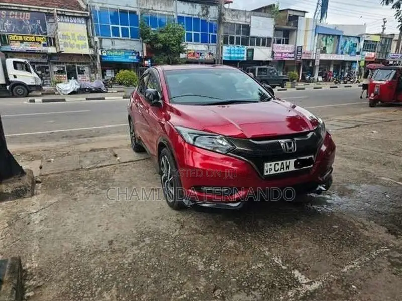 Honda VEZEL RS 2017 SUV (Used)